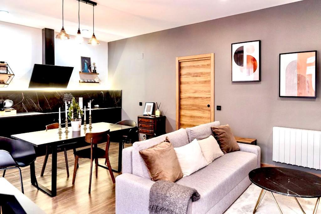 Luxury And Elegant Apartment Мадрид Экстерьер фото