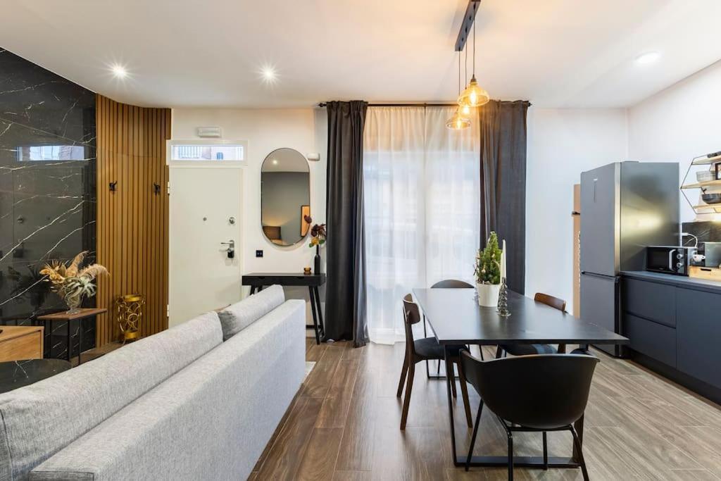 Luxury And Elegant Apartment Мадрид Экстерьер фото