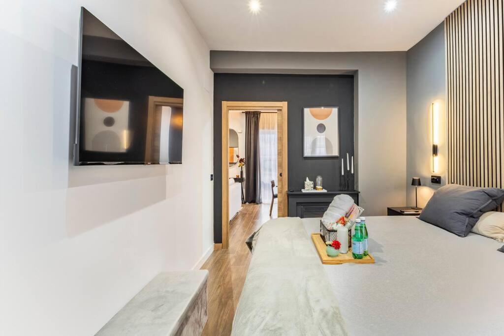 Luxury And Elegant Apartment Мадрид Экстерьер фото